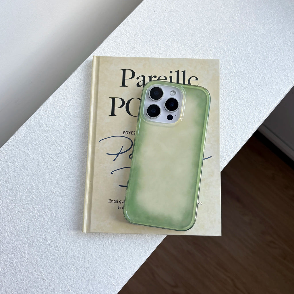 Fashion Chic Fresh Emerald Green Color Smudging Color Contrast Glossy Phone Case Cover for iPhone 13 14 15 16 17 Pro Max
